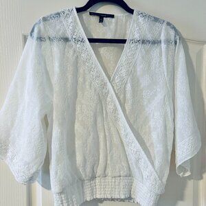 Whte House Black Market white kimono sleeve top